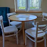 Nikifour, Nad Deptakiem Appartement