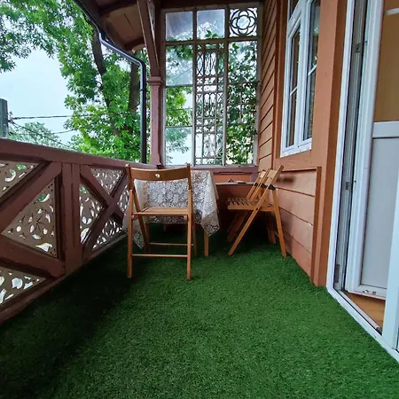 Διαμέρισμα Nikifour, Nad Deptakiem Krynica Zdroj